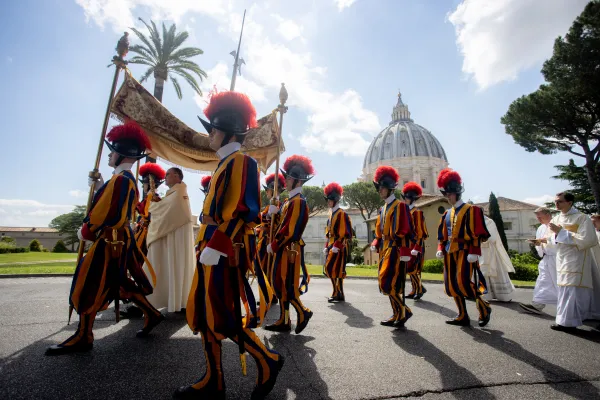 A eucharistic procession in the Vatican Gardens on the solemnity of the Most Holy Body and Blood of Christ on June 11, 2023. Daniel Ibáñez/CNA